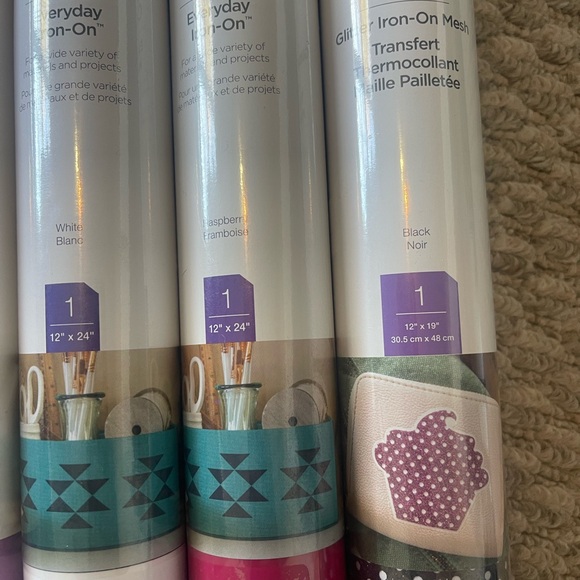 4 Cricut Everyday Iron on Rolls Brand New - Picture 6 of 8